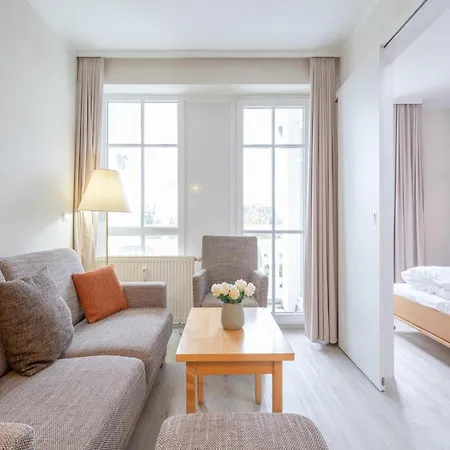 Apartment Moderne Helle Mit Balkon In *